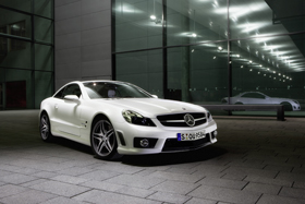 【Mercedes-Benz（メルセデス・ベンツ）】IWCのコラボレーション『SL 63 AMG Edition IWC』を限定発売