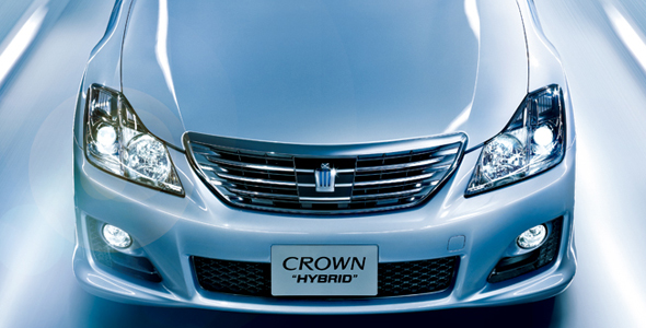 TOYOTA（トヨタ）「CROWN HYBRID（クラウン　ハイブリッド）特別仕様車」