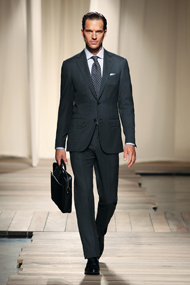 Ermenegildo Zegna（エルメネジルド ゼニア）　2010年春夏コレクション